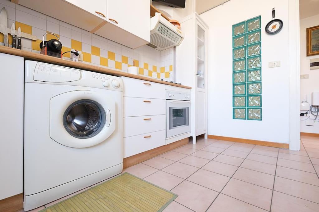 Ht Mama Bilo Vatican Area Appartement